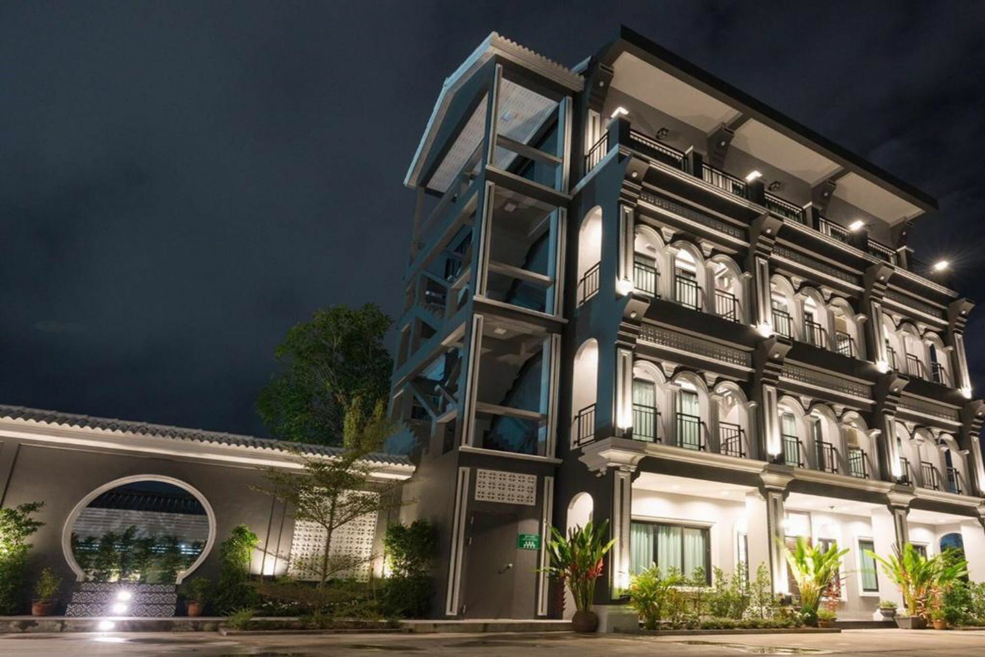 The Besavana Phuket - Sha Extra Plus Eksteriør billede